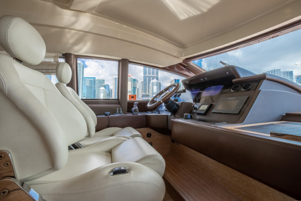 %MAlquiler de yates en Miami%