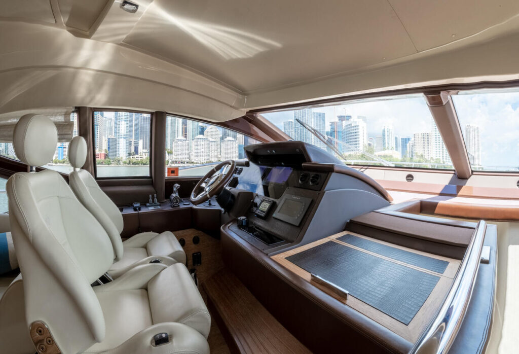 %MAlquiler de yates en Miami%