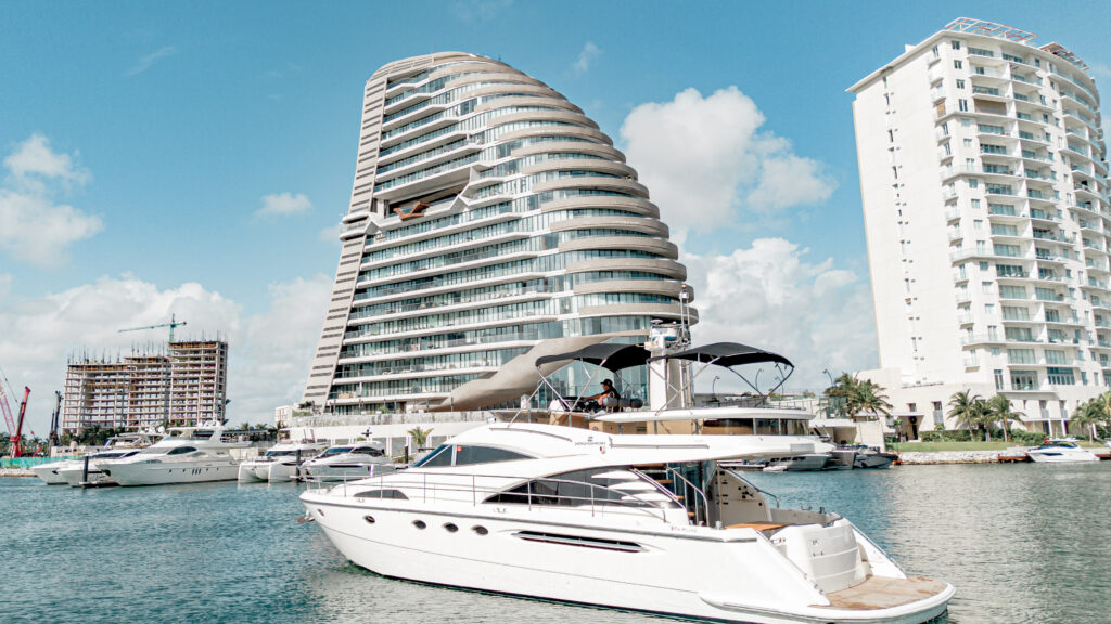 %MAlquiler de yates en Miami%