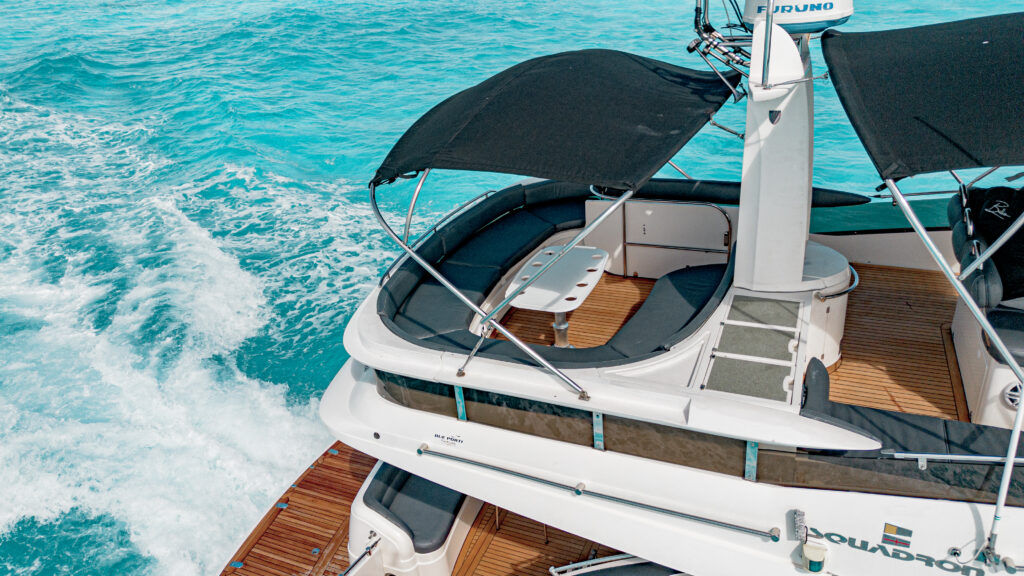 %MAlquiler de yates en Miami%