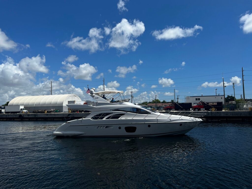 %MAlquiler de yates en Miami%