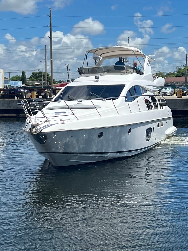 %MAlquiler de yates en Miami%