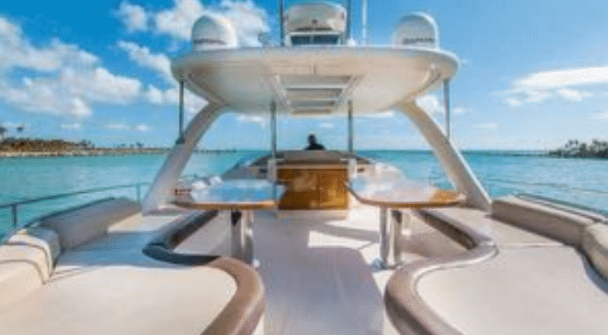 62ft “Legend and Soul” Yacht Charter | River Landing Marina Miami 🌊 1 %MAlquiler de yates en Miami%