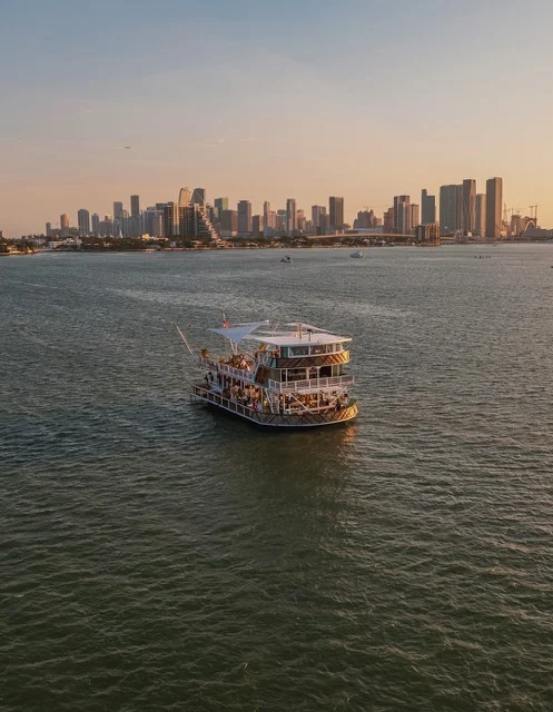 ✨The Vessel — Two-Level Floating Platform • Venue for Large Parties🔥 (Miami) 2 %Miami Yacht Rentals%