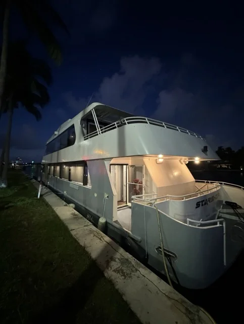 ⛴️ Stella Maris — Mini Cruise • Yacht Venue for Large Events | Miami Beach 2 %Miami Yacht Rentals%