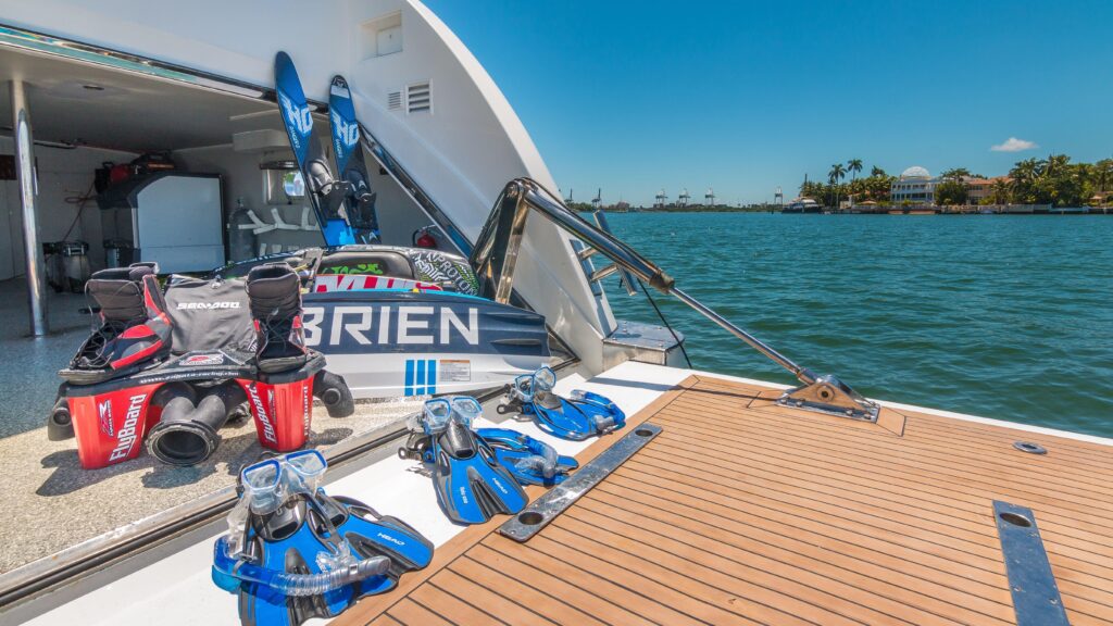 %MAlquiler de yates en Miami%