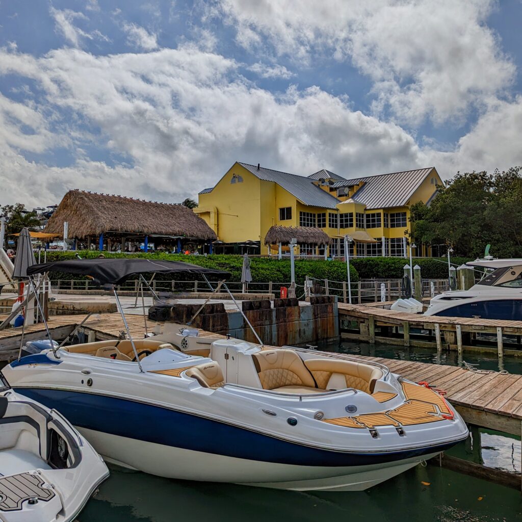 %Miami Yacht Rentals%