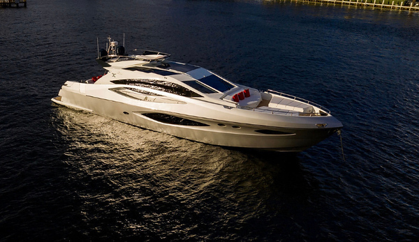 78ft Ferretti Mega Yacht Charter 27 %Miami Yacht Rentals%