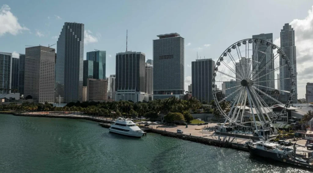 %MAlquiler de yates en Miami%