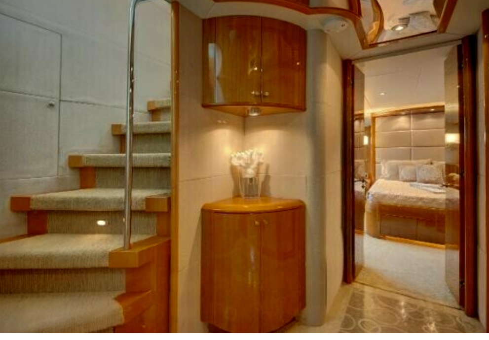 84ft Lazzara “LazzaraChip” Mega Yacht Charter in North Miami 26 %Miami Yacht Rentals%
