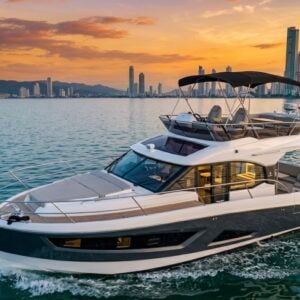 Parker Monaco 38ft Yacht Panama 🛥️ | Modern Day Charter