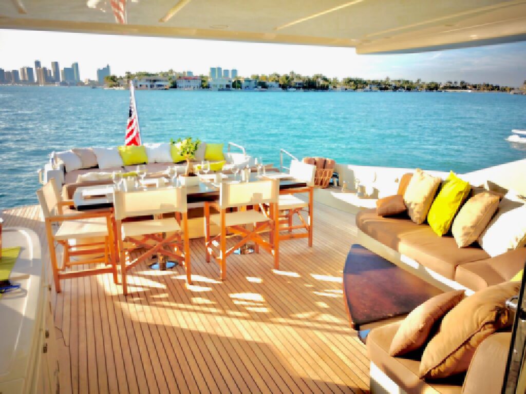 80ft Azimut "Regal Yachting" – Luxury Yacht Charter Experience | Miami Beach Marina 16 %Miami Yacht Rentals%