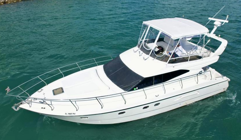 %MAlquiler de yates en Miami%