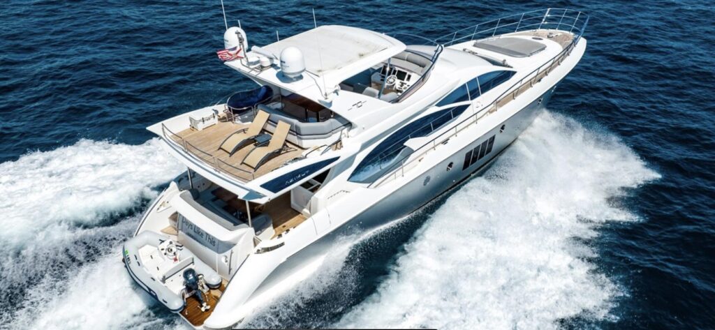 70ft Azimut “Le Grand Bleu” Alquiler de Yates de Lujo | Miami Beach Marina 💎 6 %MAlquiler de yates en Miami%