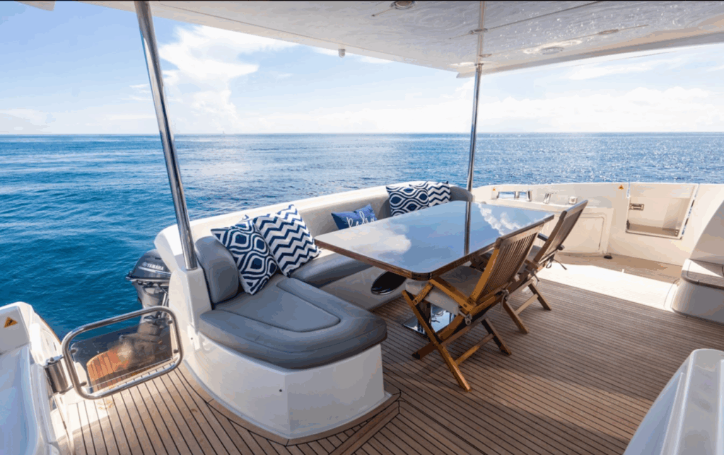 70ft Azimut “Le Grand Bleu” Alquiler de Yates de Lujo | Miami Beach Marina 💎 12 %MAlquiler de yates en Miami%