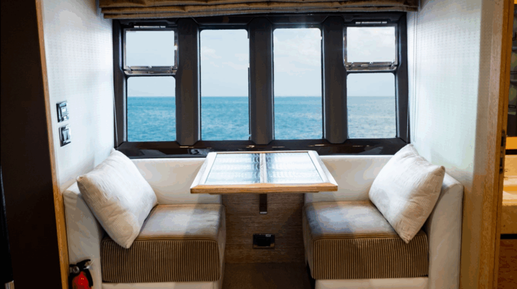 70ft Azimut “Le Grand Bleu” Alquiler de Yates de Lujo | Miami Beach Marina 💎 2 %MAlquiler de yates en Miami%