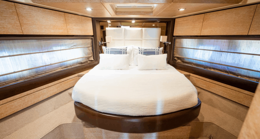 70ft Azimut “Le Grand Bleu” Alquiler de Yates de Lujo | Miami Beach Marina 💎 8 %MAlquiler de yates en Miami%