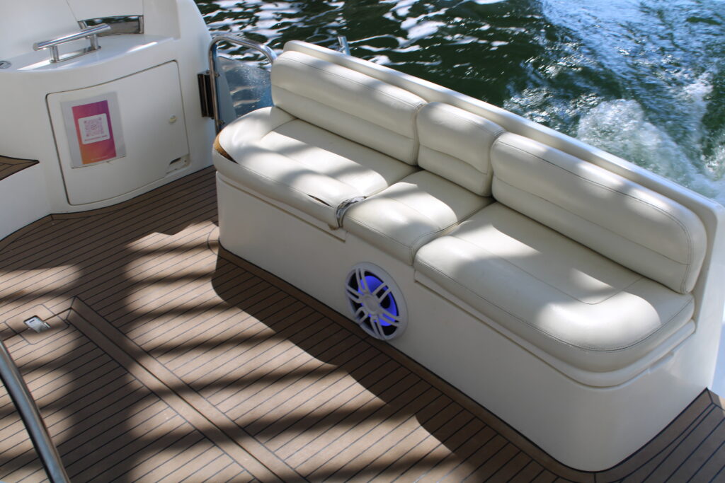 45ft Azimut “Nirvana” Alquiler de Yates | Chamonix Marina Miami 🌴 11 %MAlquiler de yates en Miami%