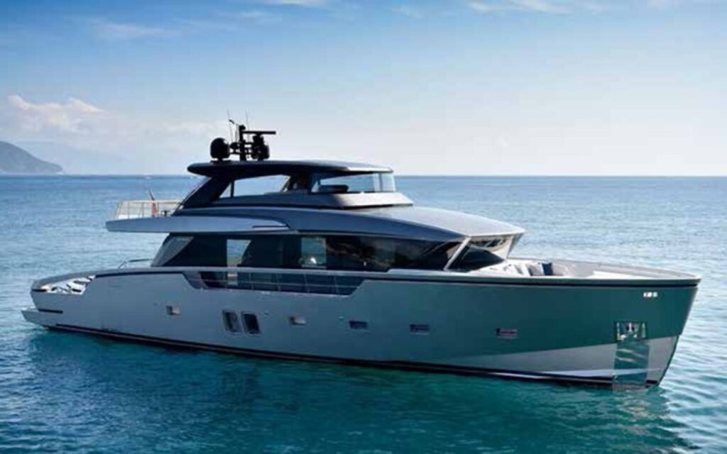 88ft San Lorenzo “Rocio Flores” Mega Yacht Charter 30 %Miami Yacht Rentals%