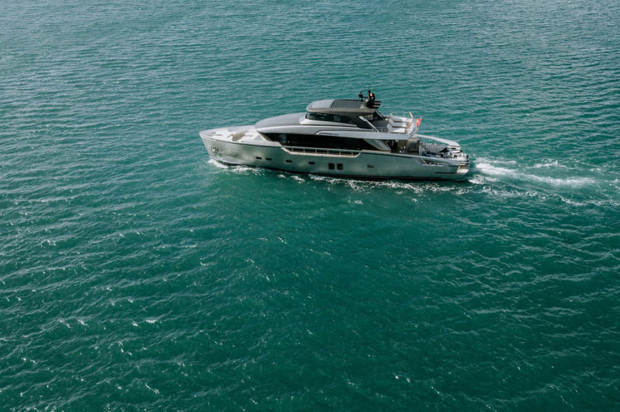 88ft San Lorenzo “Rocio Flores” Mega Yacht Charter 23 %Miami Yacht Rentals%