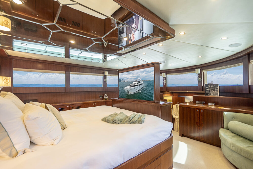 %Miami Yacht Rentals%