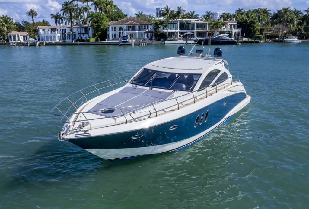 %MAlquiler de yates en Miami%