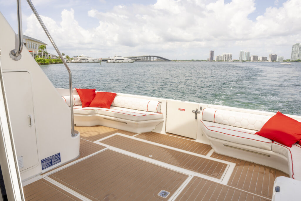 %MAlquiler de yates en Miami%