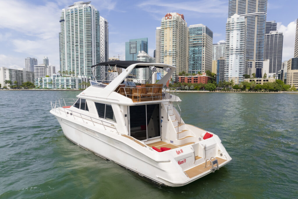 %MAlquiler de yates en Miami%