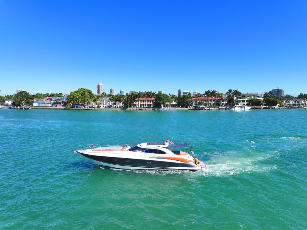 %MAlquiler de yates en Miami%