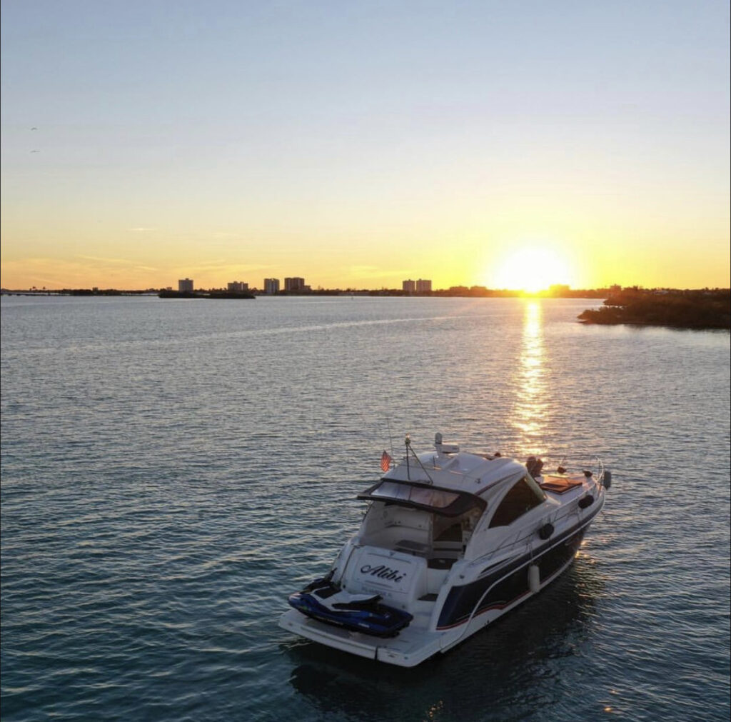 %MAlquiler de yates en Miami%