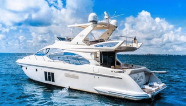 %MAlquiler de yates en Miami%