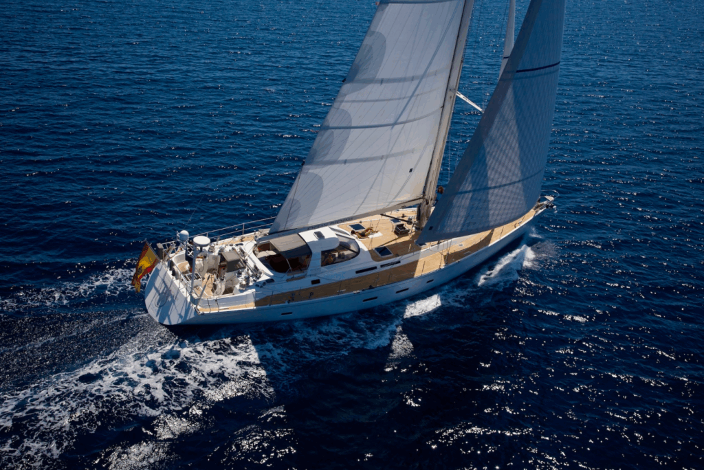 Ocean Phoenix 80ft Yate Panama 🌅 | Bluewater Charter 28 Reserve un alquiler de yates de lujo en Panamá con Feeling Yachty - charters privados, catamaranes y excursiones por las islas de San Blas y la Bahía de Panamá. Todo incluido, precios transparentes.