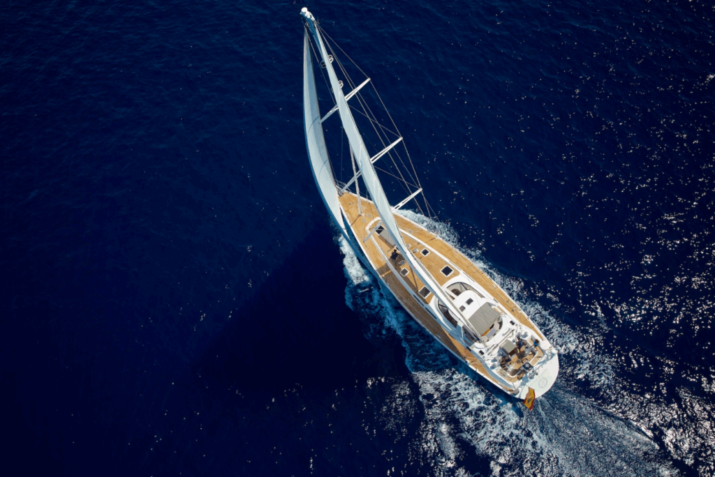 Ocean Phoenix 80ft Yate Panama 🌅 | Bluewater Charter 27 Reserve un alquiler de yates de lujo en Panamá con Feeling Yachty - charters privados, catamaranes y excursiones por las islas de San Blas y la Bahía de Panamá. Todo incluido, precios transparentes.