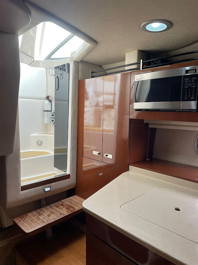 34ft Sea Ray Yacht Charter 23 %MAlquiler de yates en Miami%