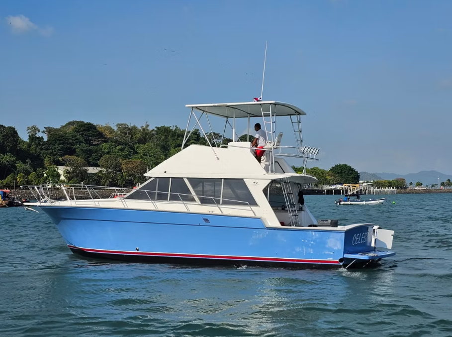Book a luxury yacht rental in Panama with Feeling Yachty — private charters, catamarans, and island tours in the San Blas Islands and Panama Bay. All-inclusive, transparent pricing.