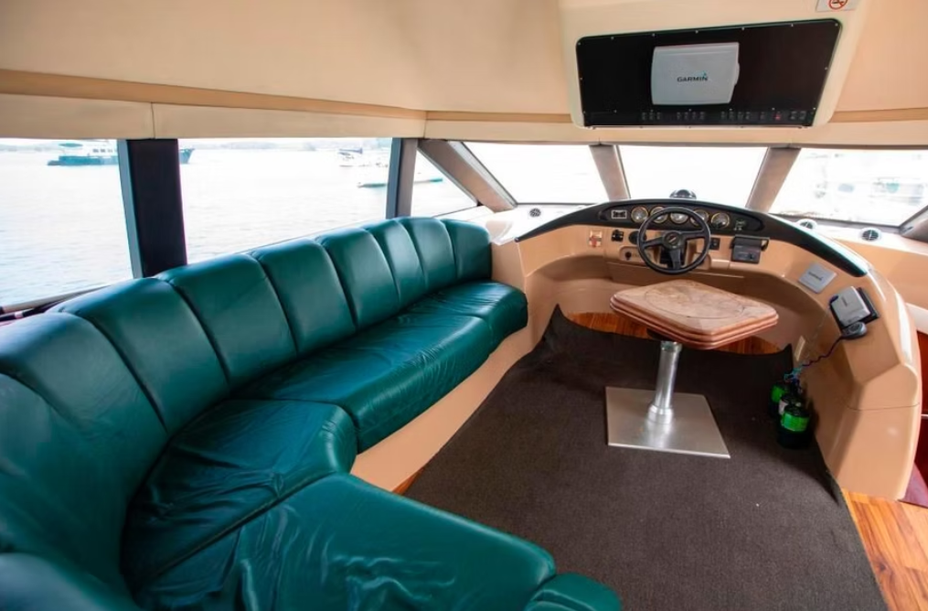 Reserve un alquiler de yates de lujo en Panamá con Feeling Yachty - charters privados, catamaranes y excursiones por las islas de San Blas y la Bahía de Panamá. Todo incluido, precios transparentes.