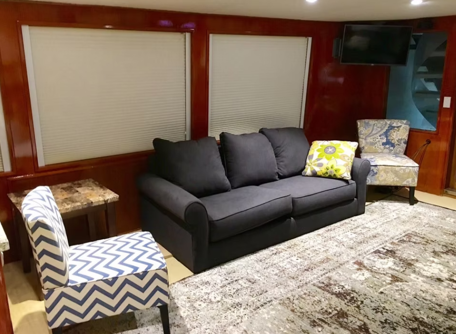 Reserve un alquiler de yates de lujo en Panamá con Feeling Yachty - charters privados, catamaranes y excursiones por las islas de San Blas y la Bahía de Panamá. Todo incluido, precios transparentes