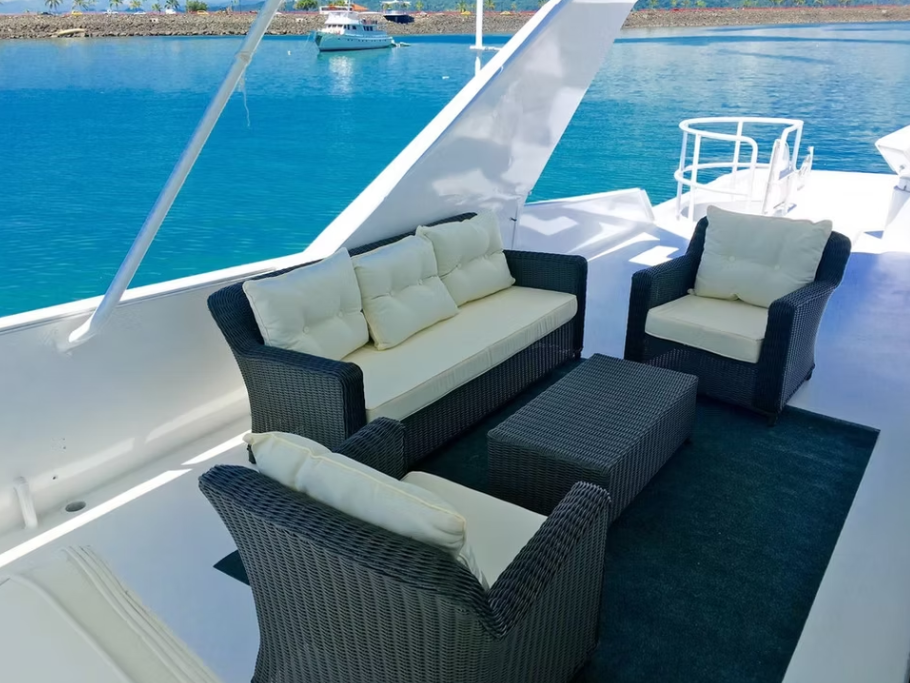 Reserve un alquiler de yates de lujo en Panamá con Feeling Yachty - charters privados, catamaranes y excursiones por las islas de San Blas y la Bahía de Panamá. Todo incluido, precios transparentes