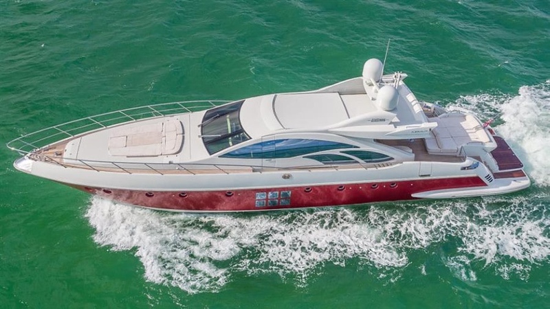 86ft Azimut Mega Yacht Charter 21 %Miami Yacht Rentals%