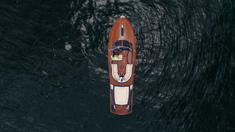 Book a luxury yacht rental in Panama with Feeling Yachty — private charters, catamarans, and island tours in the San Blas Islands and Panama Bay. All-inclusive, transparent pricing.