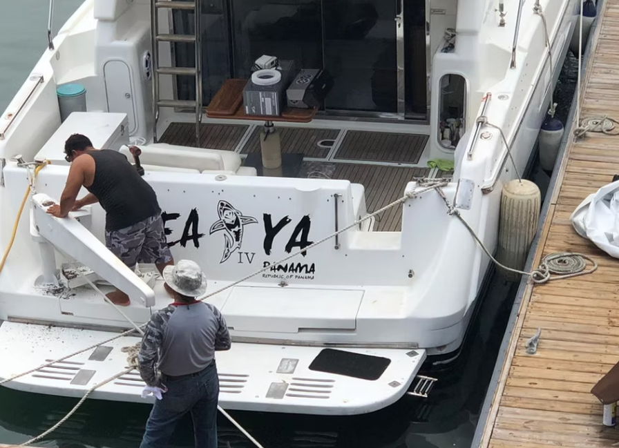 Reserve un alquiler de yates de lujo en Panamá con Feeling Yachty - charters privados, catamaranes y excursiones por las islas de San Blas y la Bahía de Panamá. Todo incluido, precios transparentes.