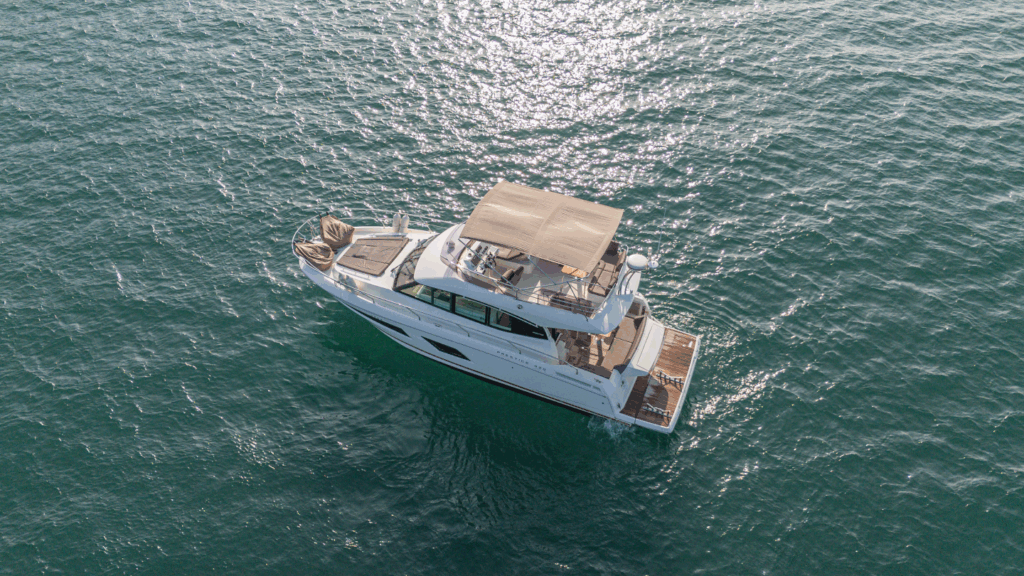 Reserve un alquiler de yates de lujo en Panamá con Feeling Yachty - charters privados, catamaranes y excursiones por las islas de San Blas y la Bahía de Panamá. Todo incluido, precios transparentes