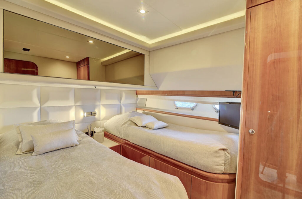 %Miami Yacht Rentals%