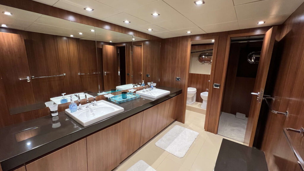 103ft Tecnomar “Pure Energy” Luxury Yacht Charter | Miami Beach ⚡ 7 %Miami Yacht Rentals%