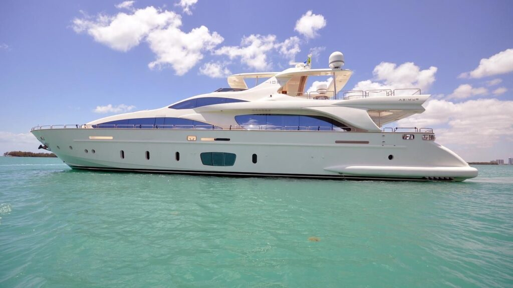 105ft Azimut “Babieca” Mega-Yacht Rental in Miami Beach 1 %Miami Yacht Rentals%