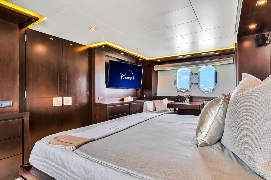 %Miami Yacht Rentals%