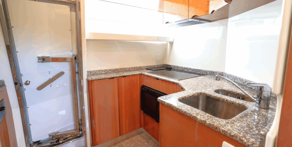 ✨80ft Uniesse Yacht Charter (Regal) - FREE HOUR 10 %Miami Yacht Rentals%