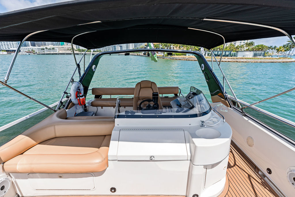 48ft Sea Ray Bridge Yacht Rental Miami 🌙 | 15 ppl | Commercial License 8 %Miami Yacht Rentals%