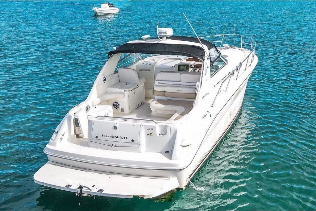 %MAlquiler de yates en Miami%