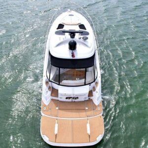 50ft Maxum Pink - Four Winns – Luxury Yacht Charter | Miami | Feeling Yachty | Exclusive Charter Adventure from $900